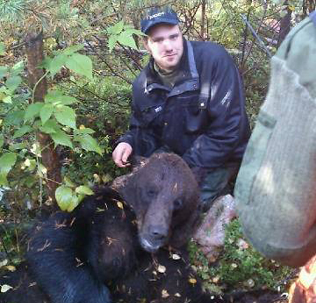 Rekordstor, 2012, Jägare, Björnjakt